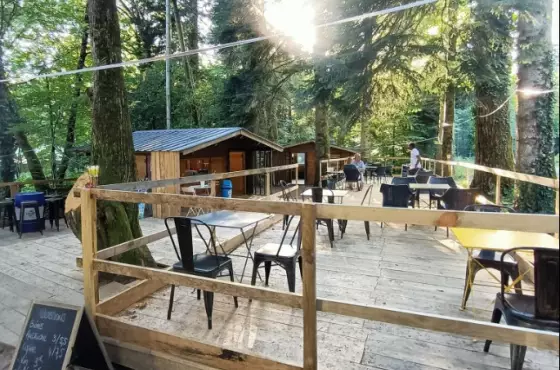 Guinguette du lac du Merle